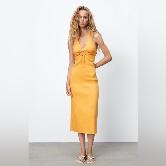 Zara Dresses & Skirts - ZARA Women’s Yellow Halter Ring Front Midi Dress Size M Made in Turkey‎